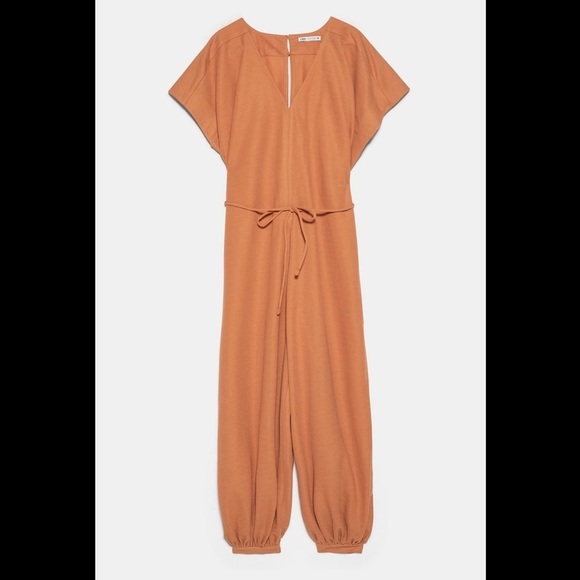 ZARA BNWT Long Full Cut Jumpsuit with Matching Belt - Picture 9 of 9
